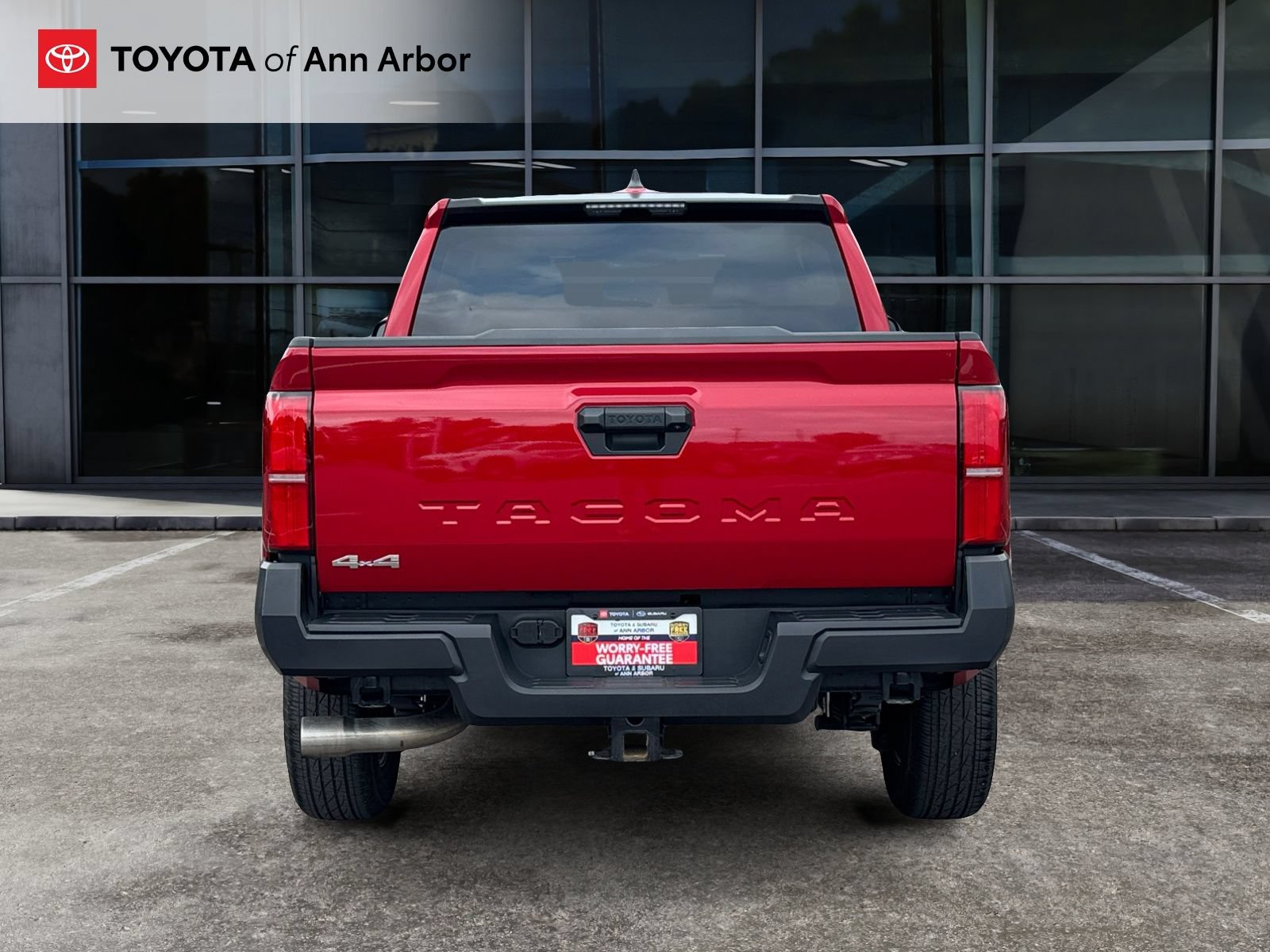 Used 2025 Toyota Tacoma SR AWD/4WD image 9