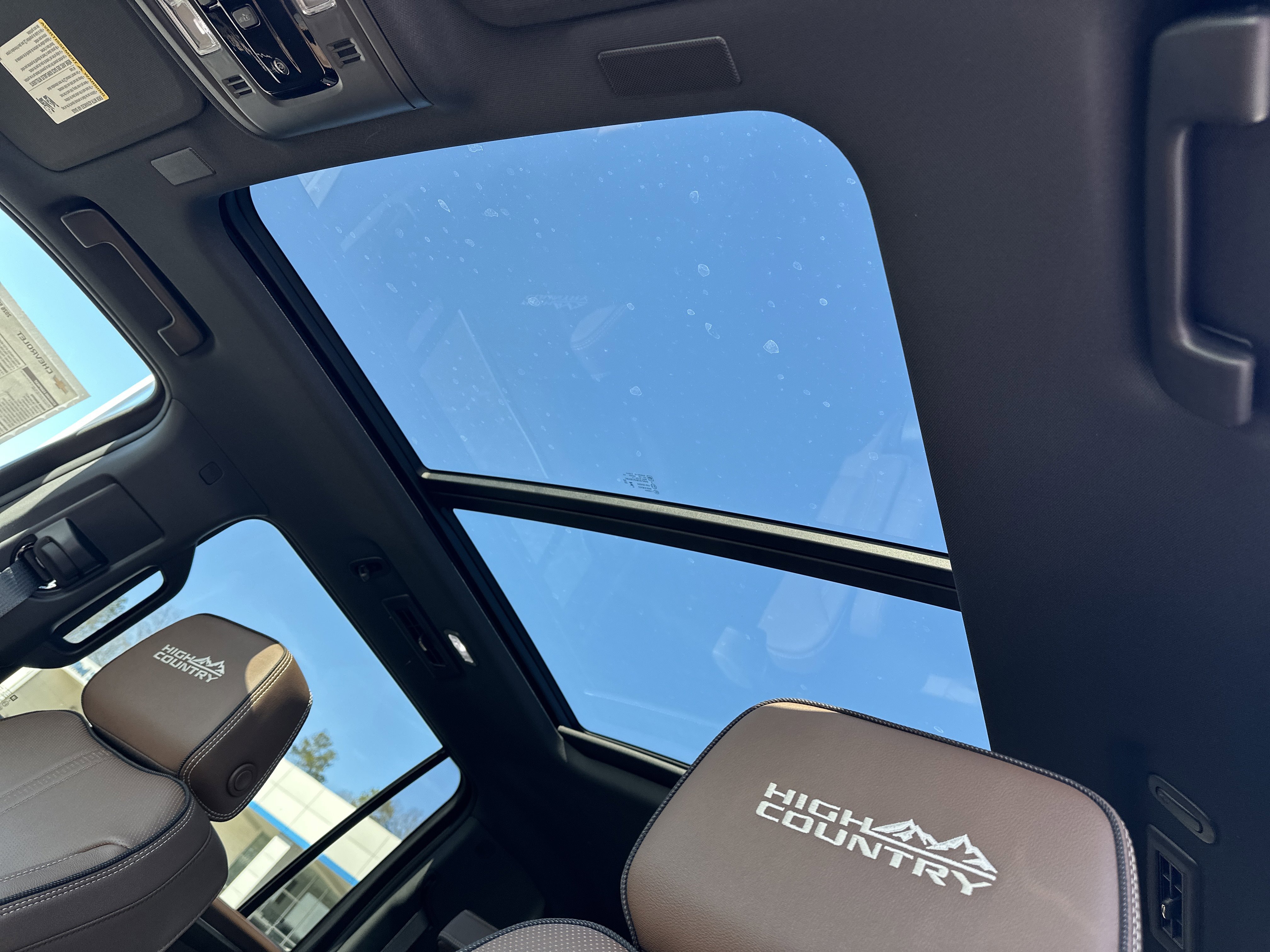 New 2026 Chevrolet Suburban High Country w/ Sun And Tow Package image 32
