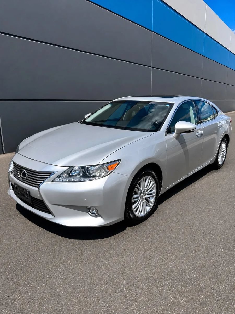 Used 2014 Lexus ES 350 w/ Luxury Package
