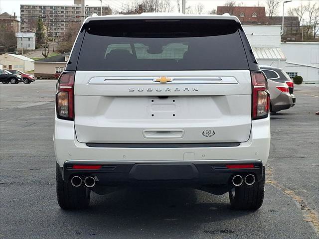 Used 2023 Chevrolet Suburban High Country w/ Premium Package 2 AWD/4WD image 23