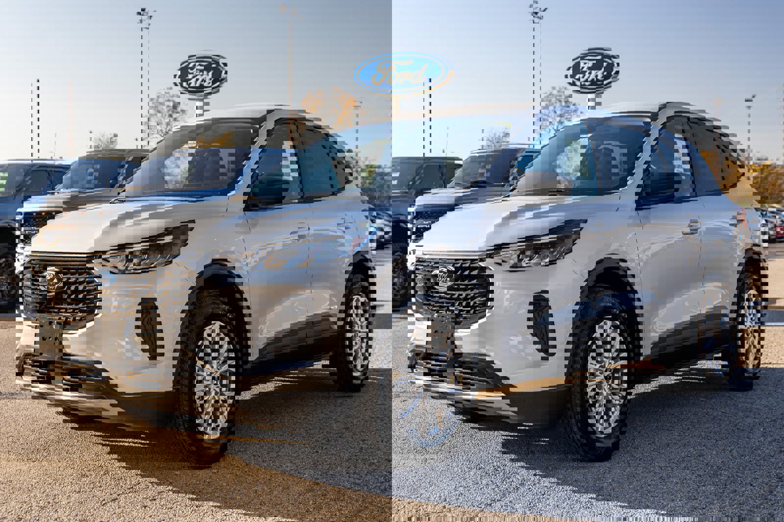 New 2025 Ford Escape Active w/ Cold Weather Package image 1