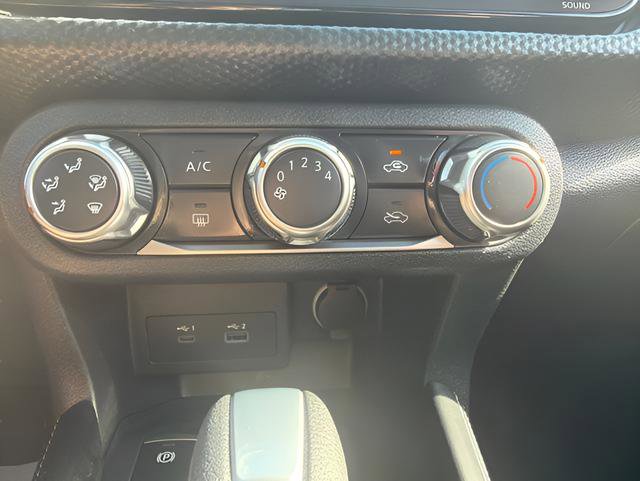 Certified 2023 Nissan Kicks SV FWD image 18