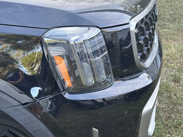 Used 2023 Kia Telluride EX X-Line AWD/4WD image 7