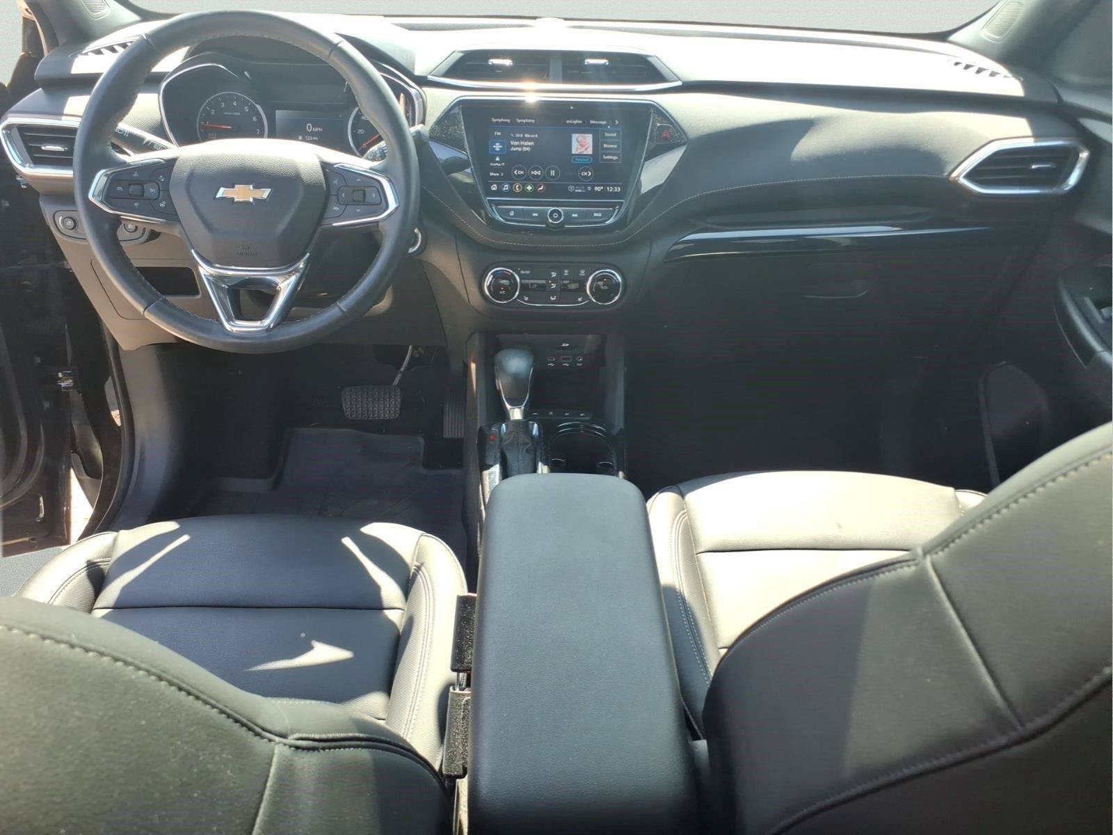 Used 2023 Chevrolet TrailBlazer ACTIV w/ Sun and Liftgate Package FWD image 14
