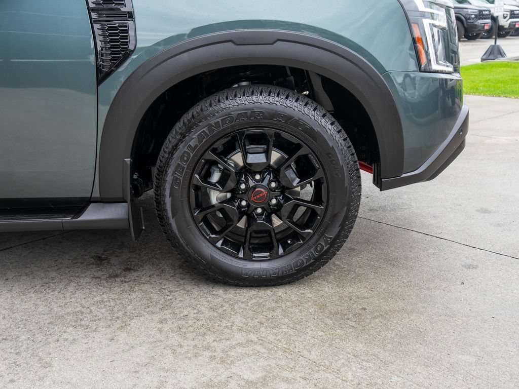 Used 2026 Nissan Armada PRO-4X AWD/4WD image 40