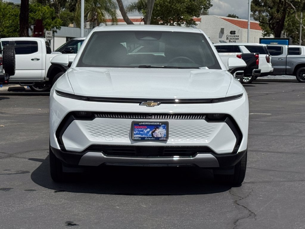 New 2026 Chevrolet Equinox EV LT w/ Convenience Package II FWD image 3