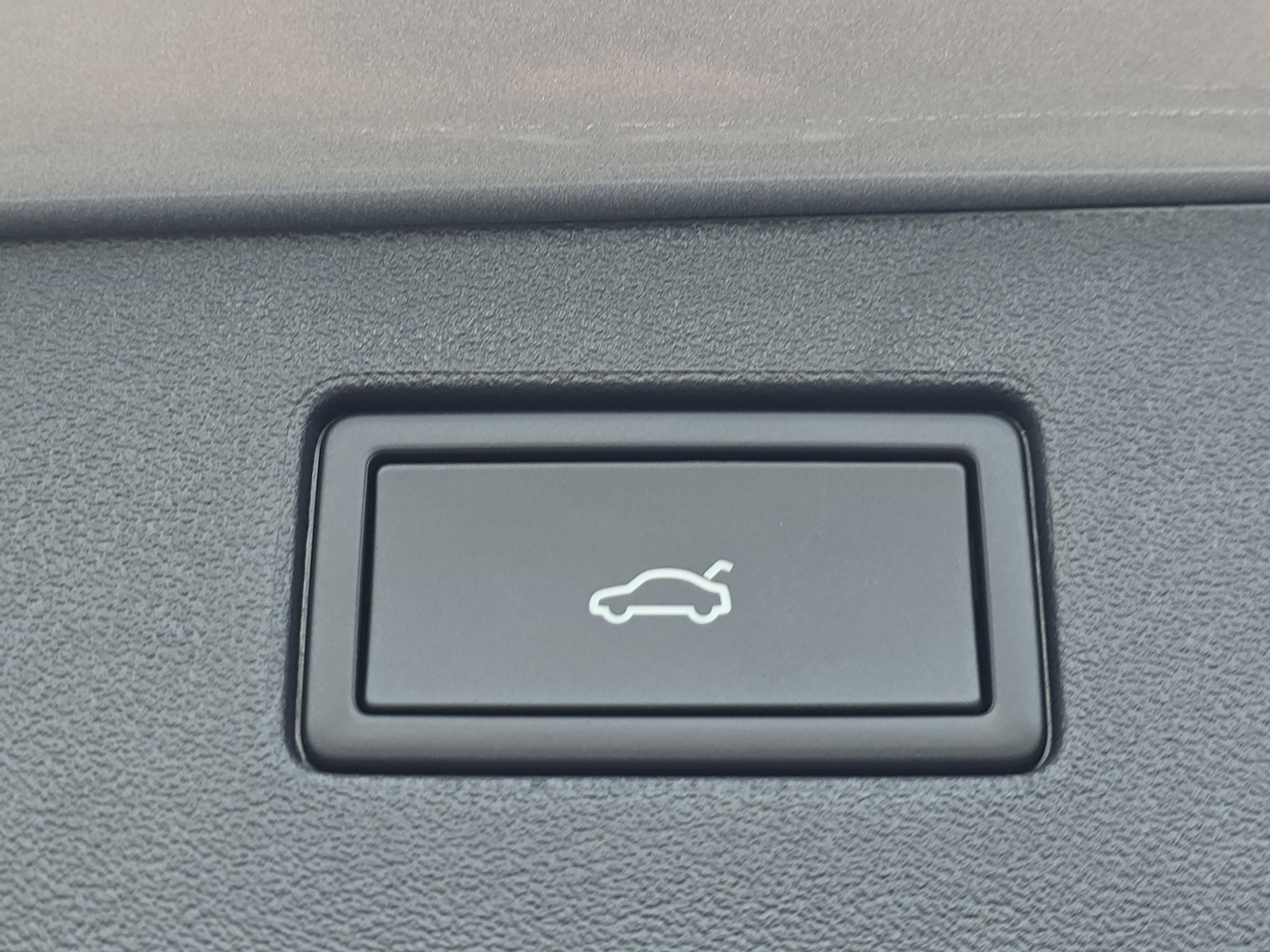 New 2026 Volkswagen Tiguan SE image 15