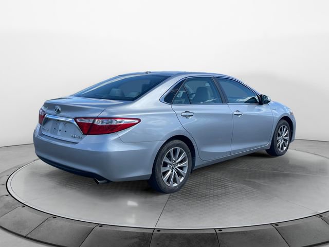 Used 2015 Toyota Camry XLE w/ Moonroof Package FWD image 5