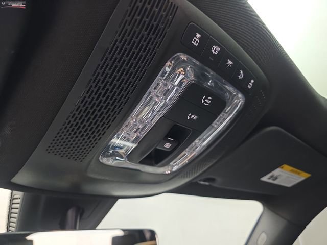 Used 2023 Mercedes-Benz GLB 250 4MATIC image 43