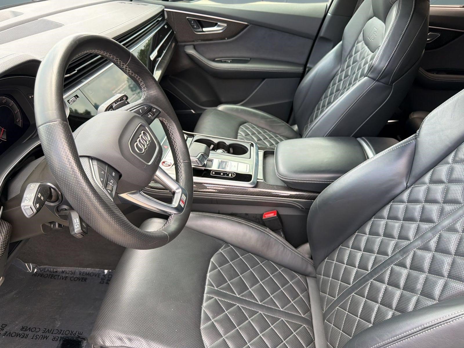 Used 2023 Audi SQ7 Premium Plus w/ Executive Package AWD/4WD image 5