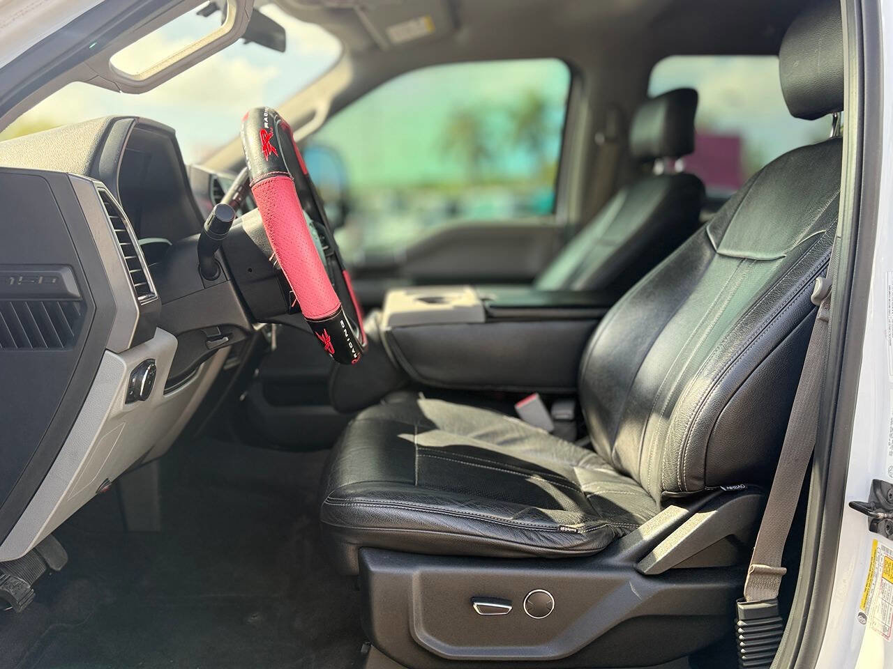 Used 2017 Ford F150 XLT w/ XTR Package image 15