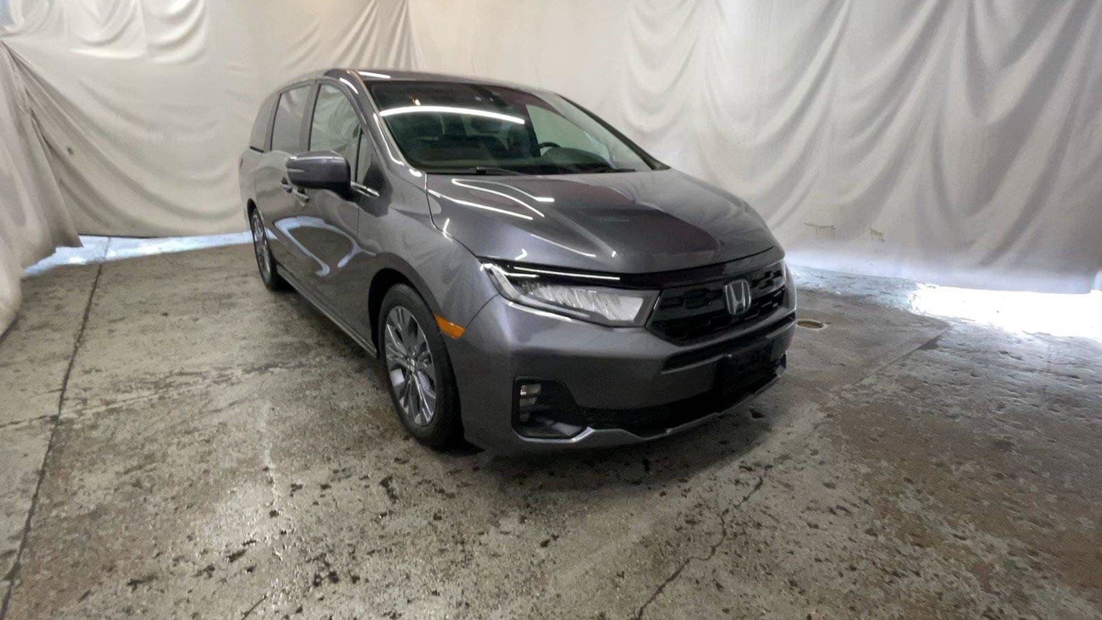 Certified 2025 Honda Odyssey Touring