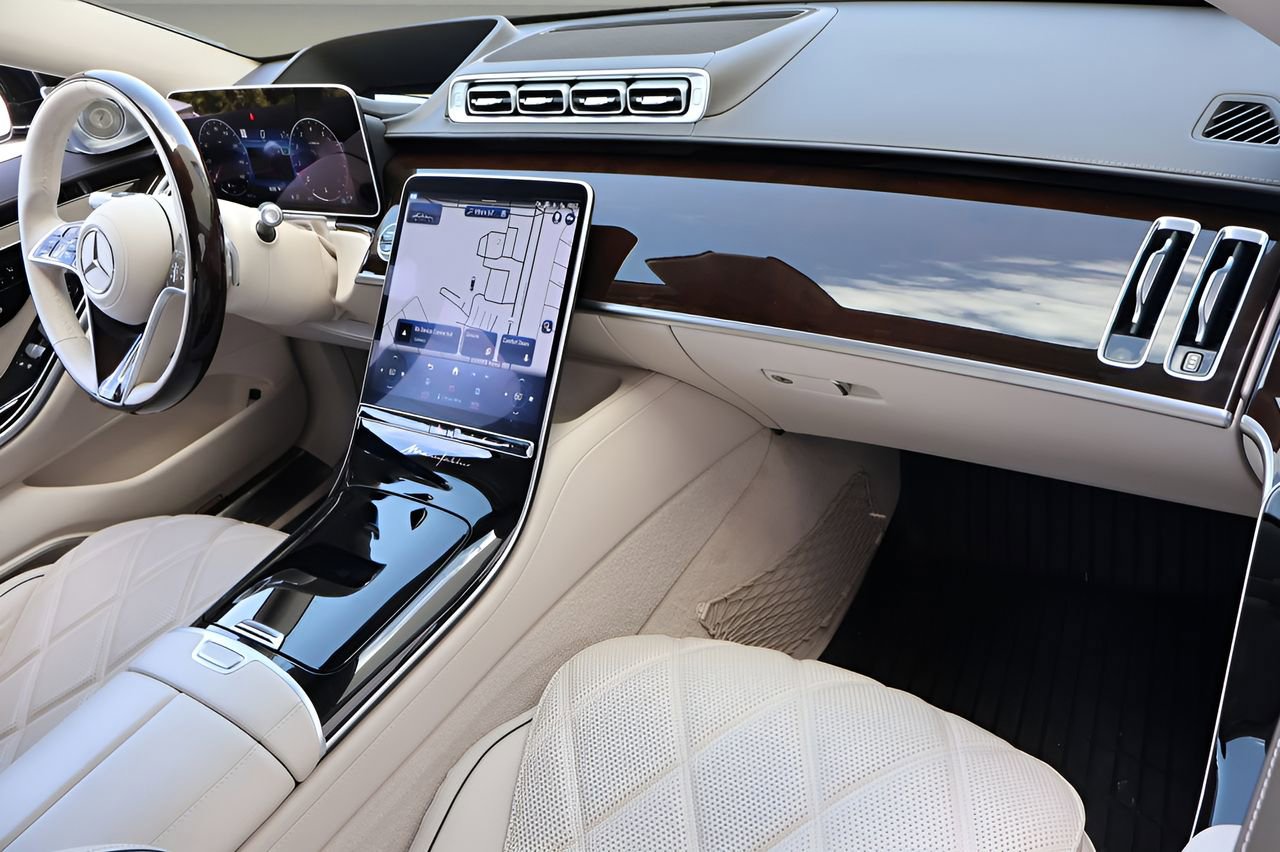 Used 2024 Mercedes-Benz Maybach S 680 4MATIC image 23
