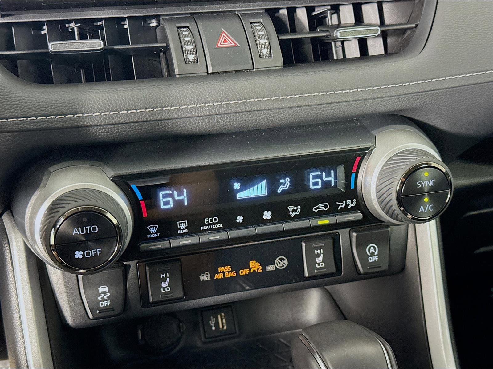Used 2024 Toyota RAV4 XLE Premium image 18