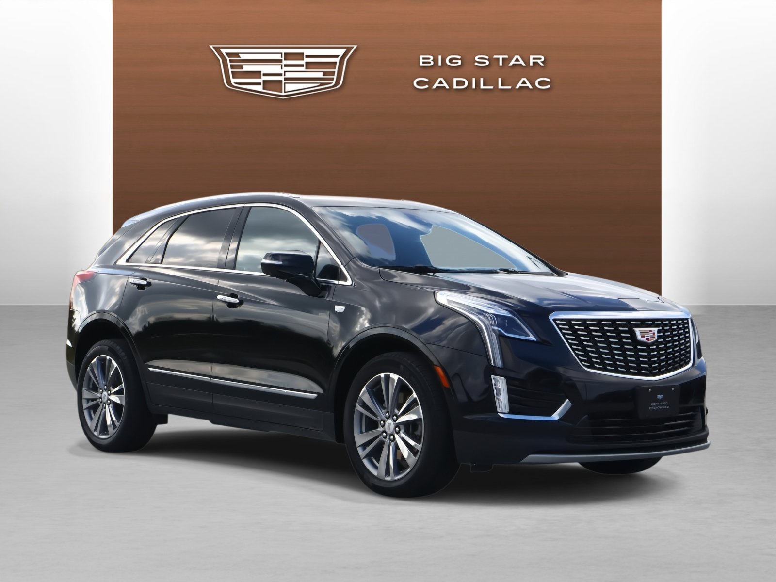 Certified 2024 Cadillac XT5 Premium Luxury AWD/4WD image 7