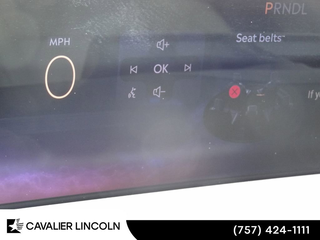 Certified 2025 Lincoln Nautilus Premier image 21