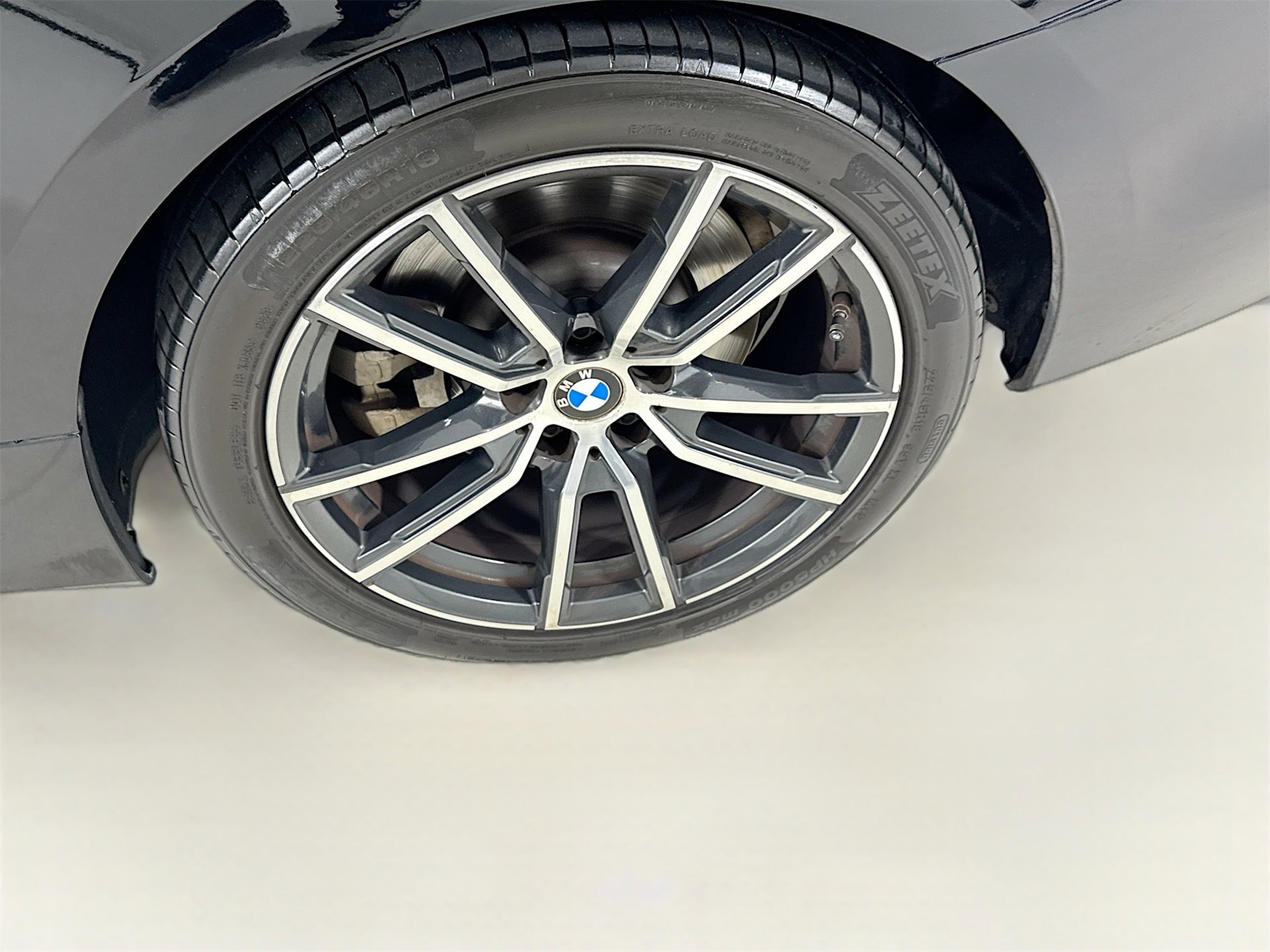 Used 2021 BMW 430i Convertible w/ Convenience Package image 32