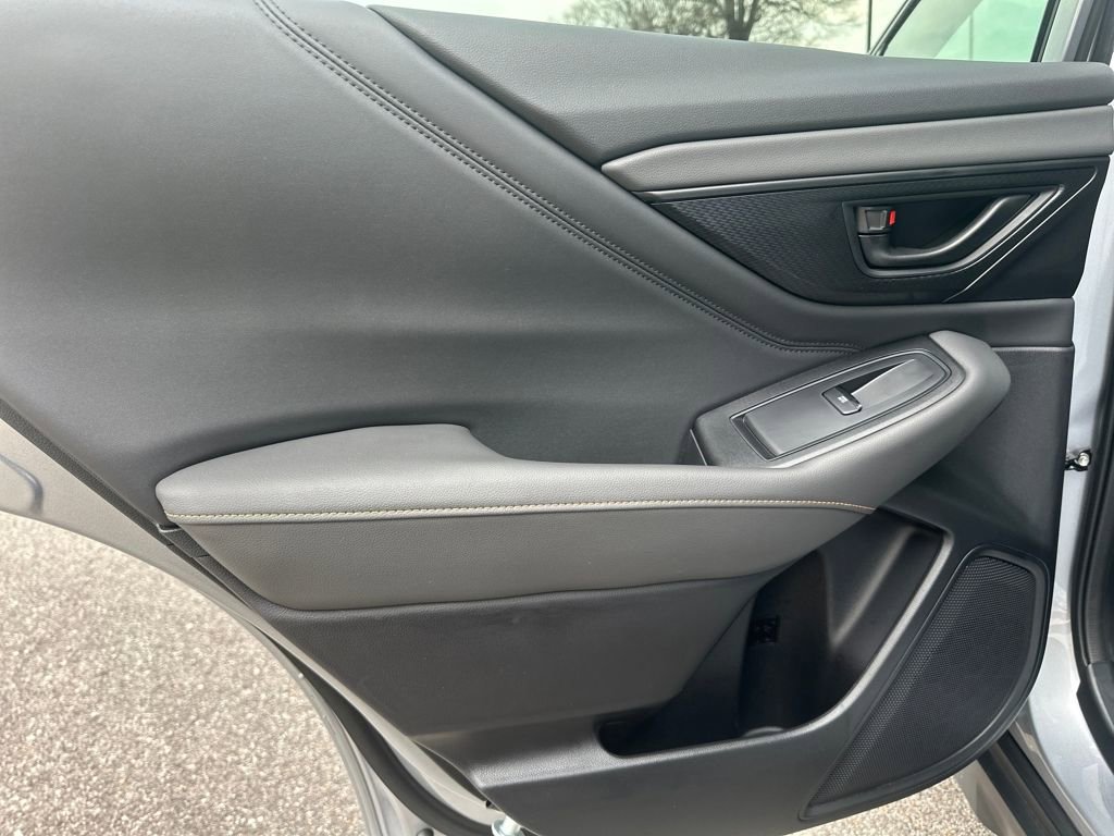 Used 2025 Subaru Outback Wilderness w/ Wilderness Package image 32