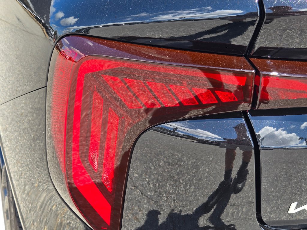 New 2026 Kia K4 GT-Line Turbo FWD image 11