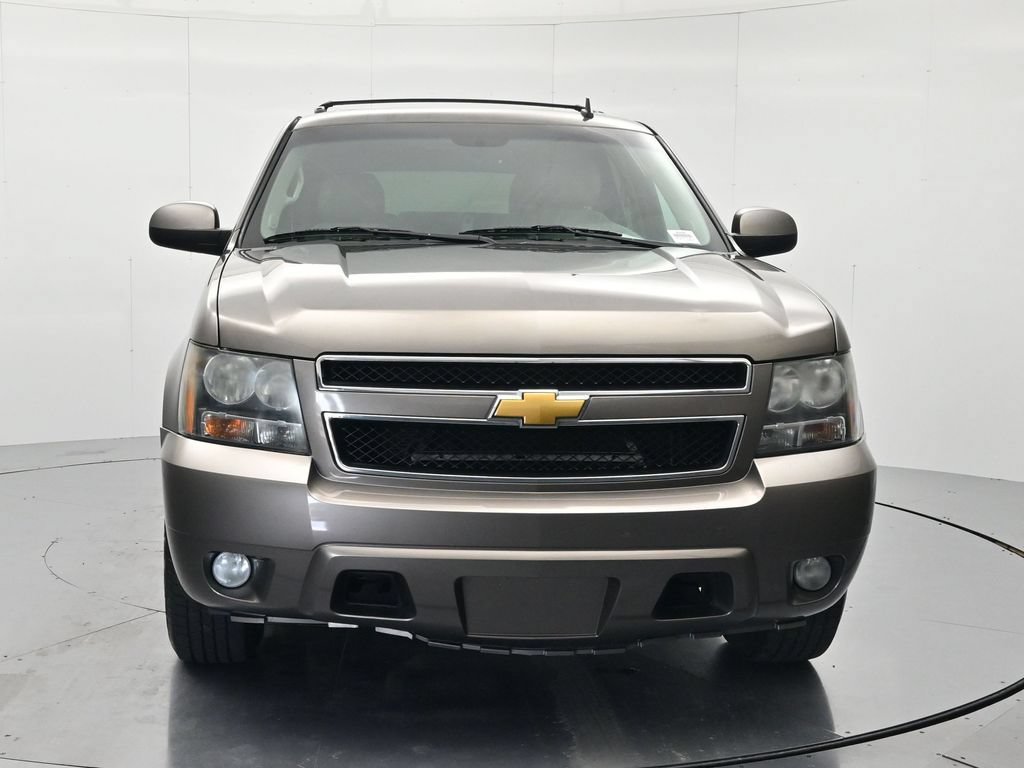 Used 2013 Chevrolet Tahoe LT RWD image 2