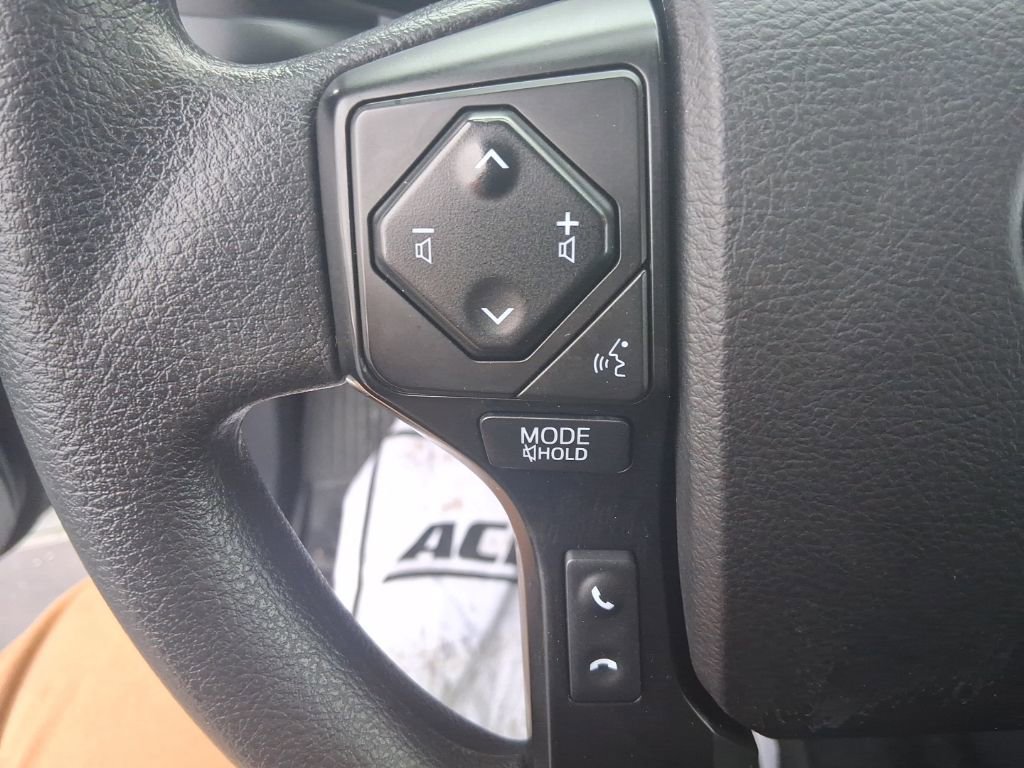 Used 2022 Toyota Tacoma SR image 20