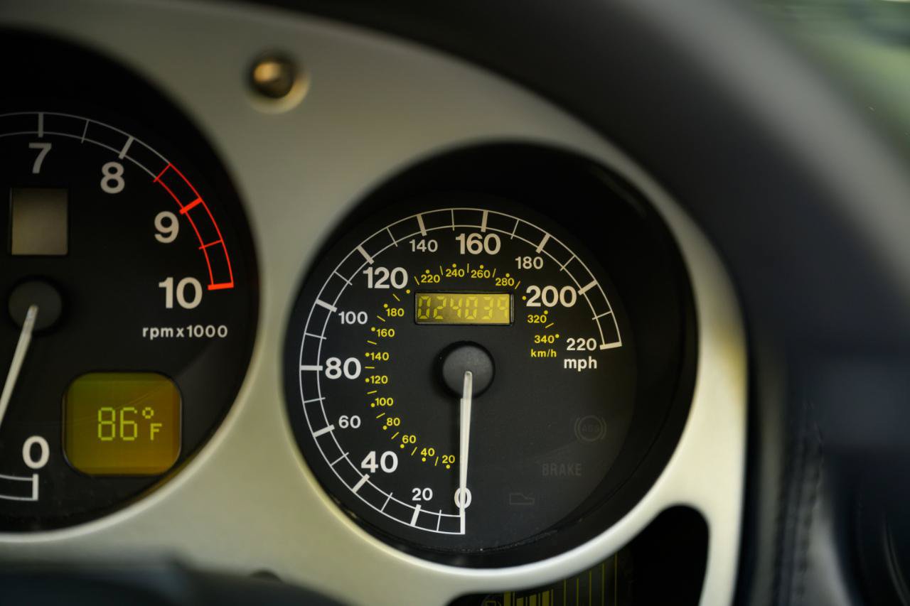 Used 2002 Ferrari 360 Spider RWD image 32