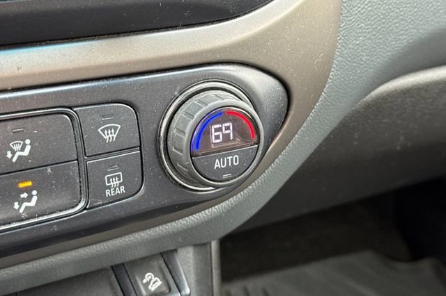 Used 2018 Chevrolet Colorado Z71 image 29