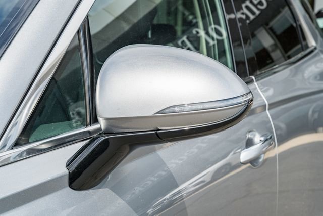 Used 2026 Genesis GV70 2.5T AWD/4WD image 15