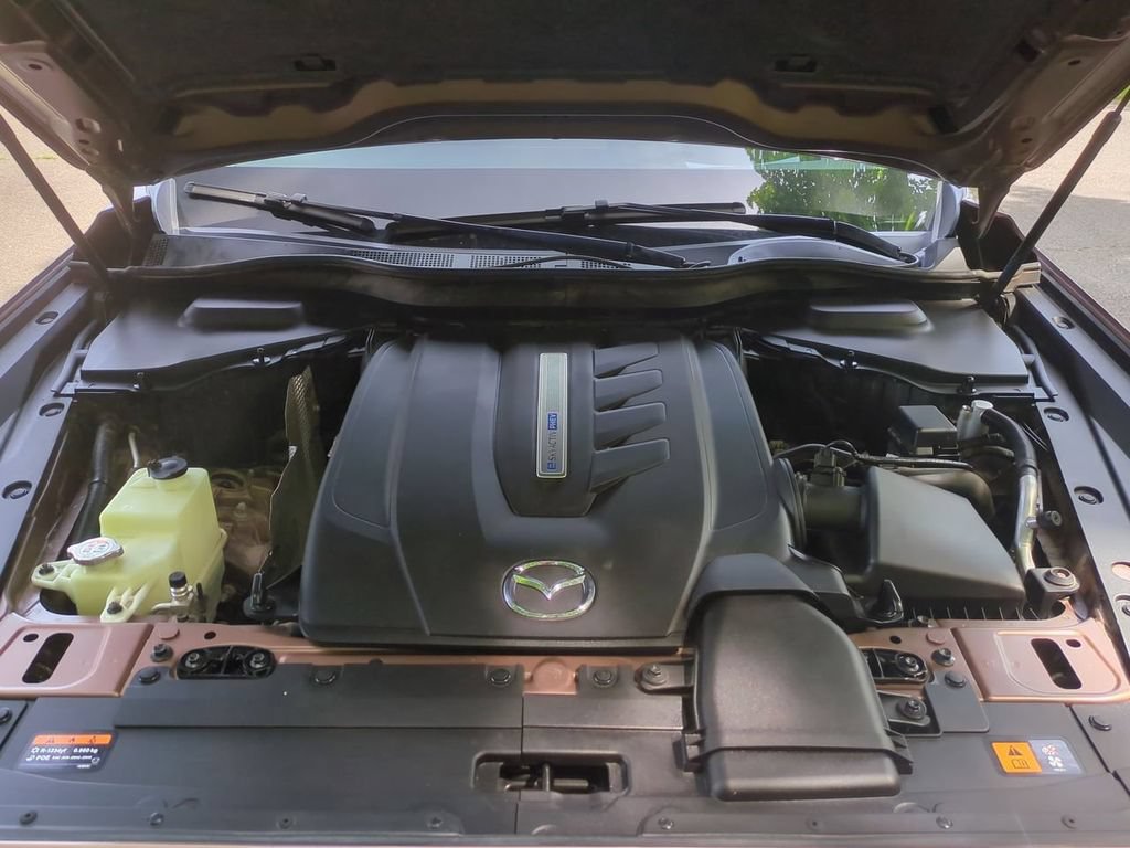 Certified 2025 MAZDA CX-70 Plug-In Hybrid w/ Premium Pkg AWD/4WD image 31