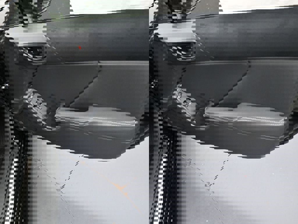 New 2025 Toyota GR86 Premium w/ Performance Package image 33