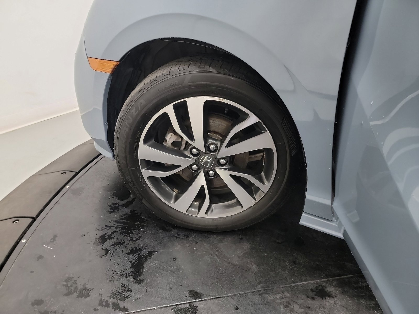 Certified 2023 Honda Odyssey Touring image 30