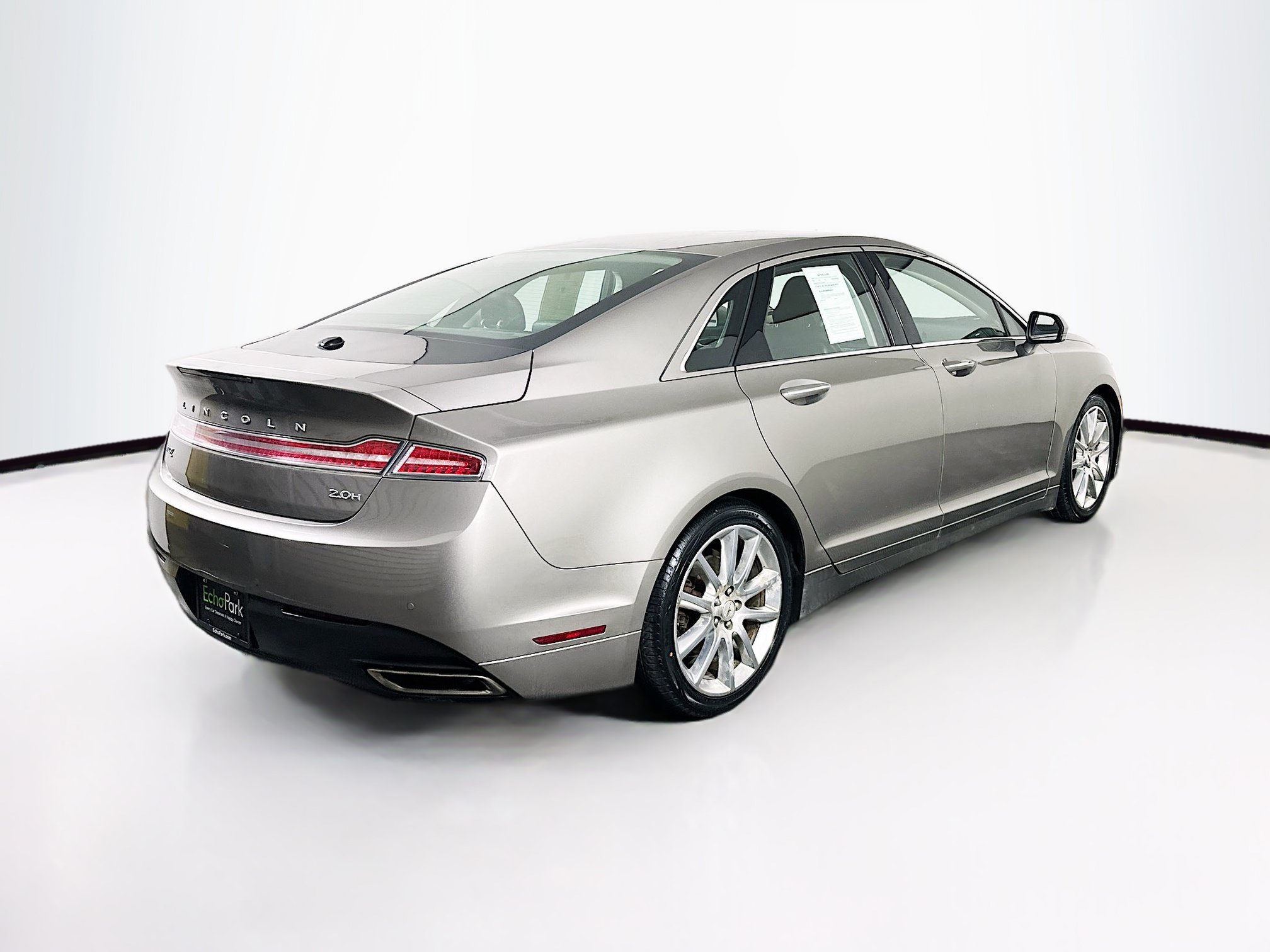 Used 2016 Lincoln MKZ Hybrid w/ Equipment Group 600A Reserve FWD image 9