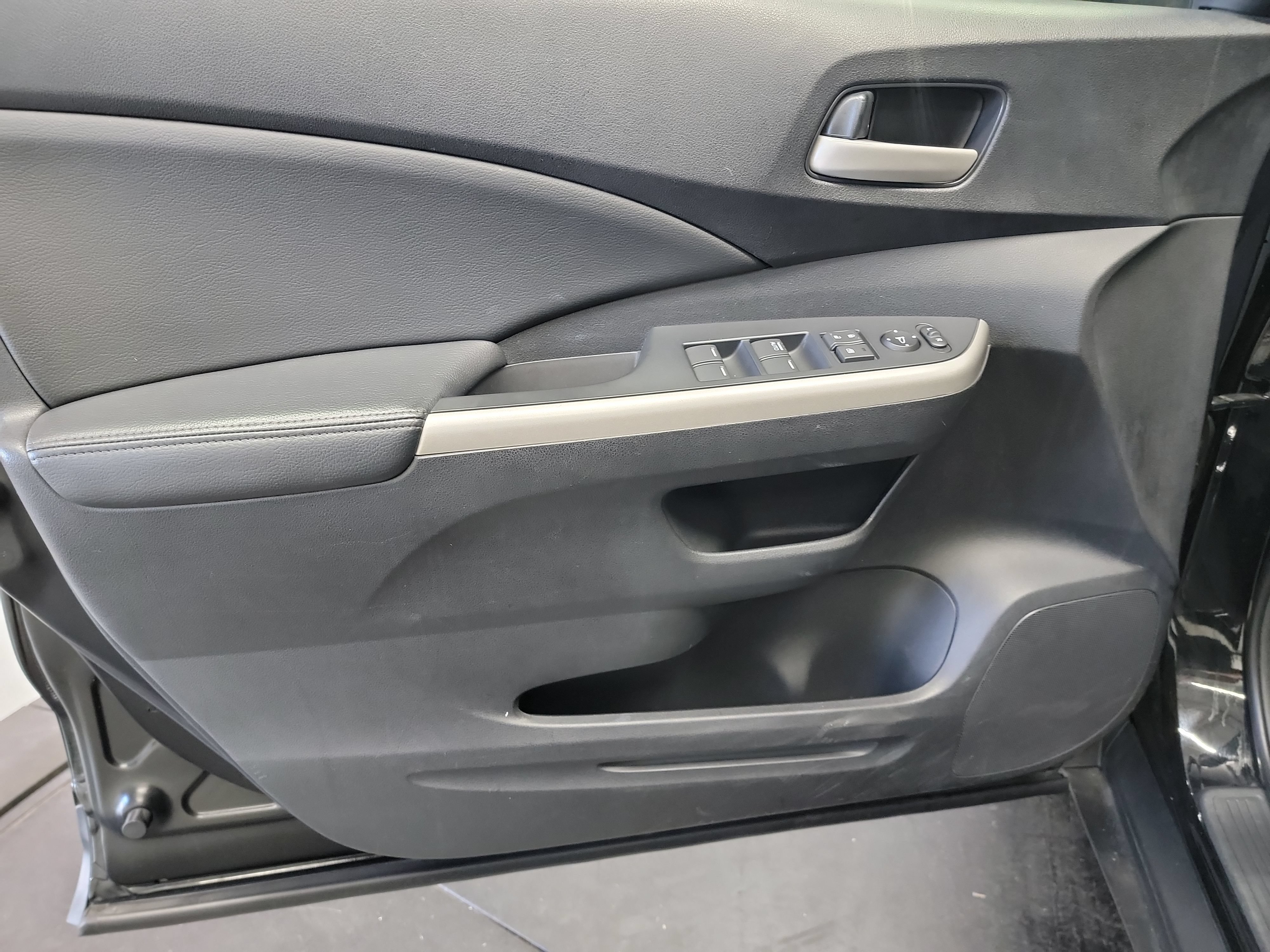 Used 2013 Honda CR-V EX-L image 13