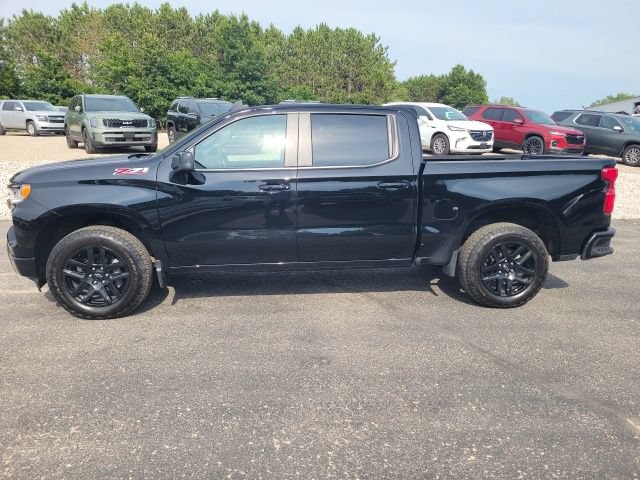 Used 2025 Chevrolet Silverado 1500 RST AWD/4WD image 13