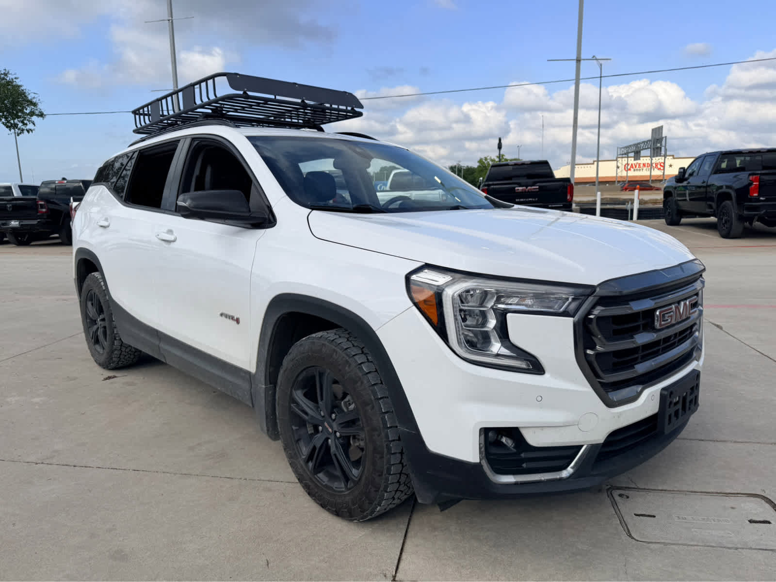 Used 2022 GMC Terrain AT4 w/ Infotainment Package II AWD/4WD image 5