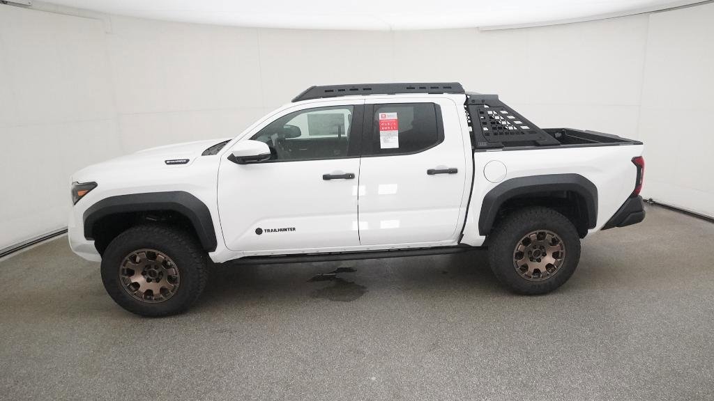 New 2025 Toyota Tacoma 4x4 Double Cab Hybrid image 9