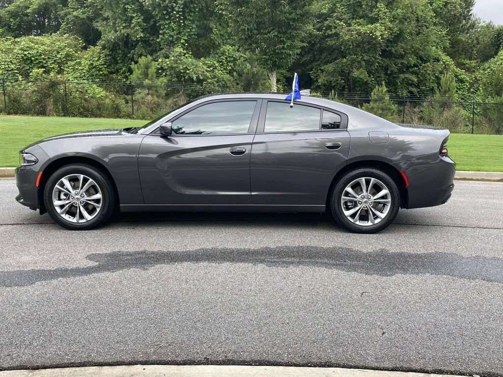 Used 2022 Dodge Charger SXT AWD/4WD image 8
