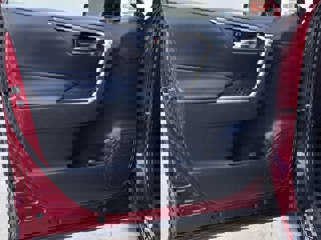 Used 2021 Toyota RAV4 XLE Premium w/ Carpet Mat Package (TMS) image 11