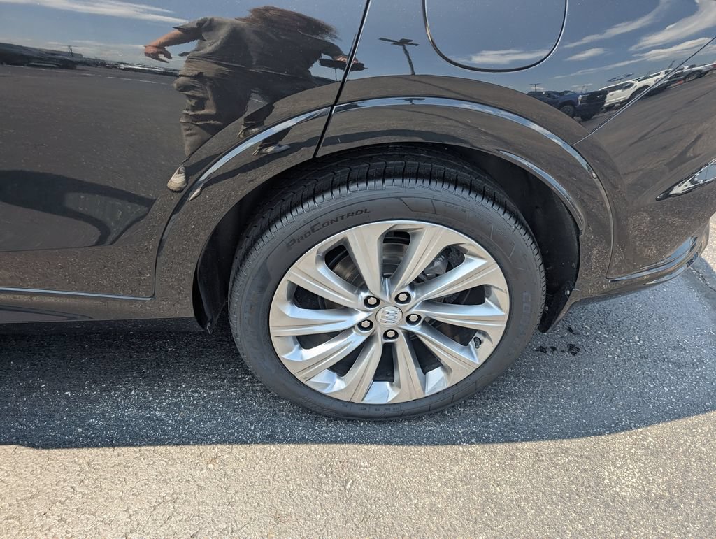Used 2025 Buick Envista Avenir FWD image 22