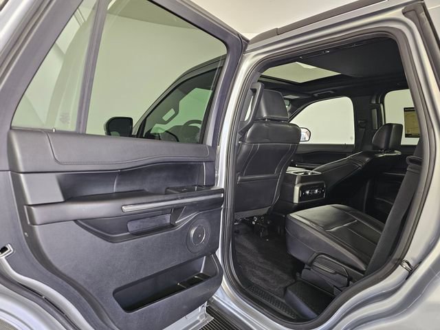 Certified 2021 Ford Expedition XLT image 19