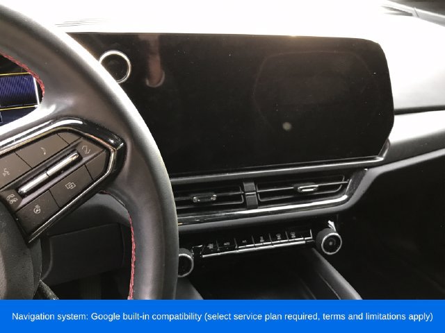 Used 2024 Chevrolet Equinox EV RS FWD image 5
