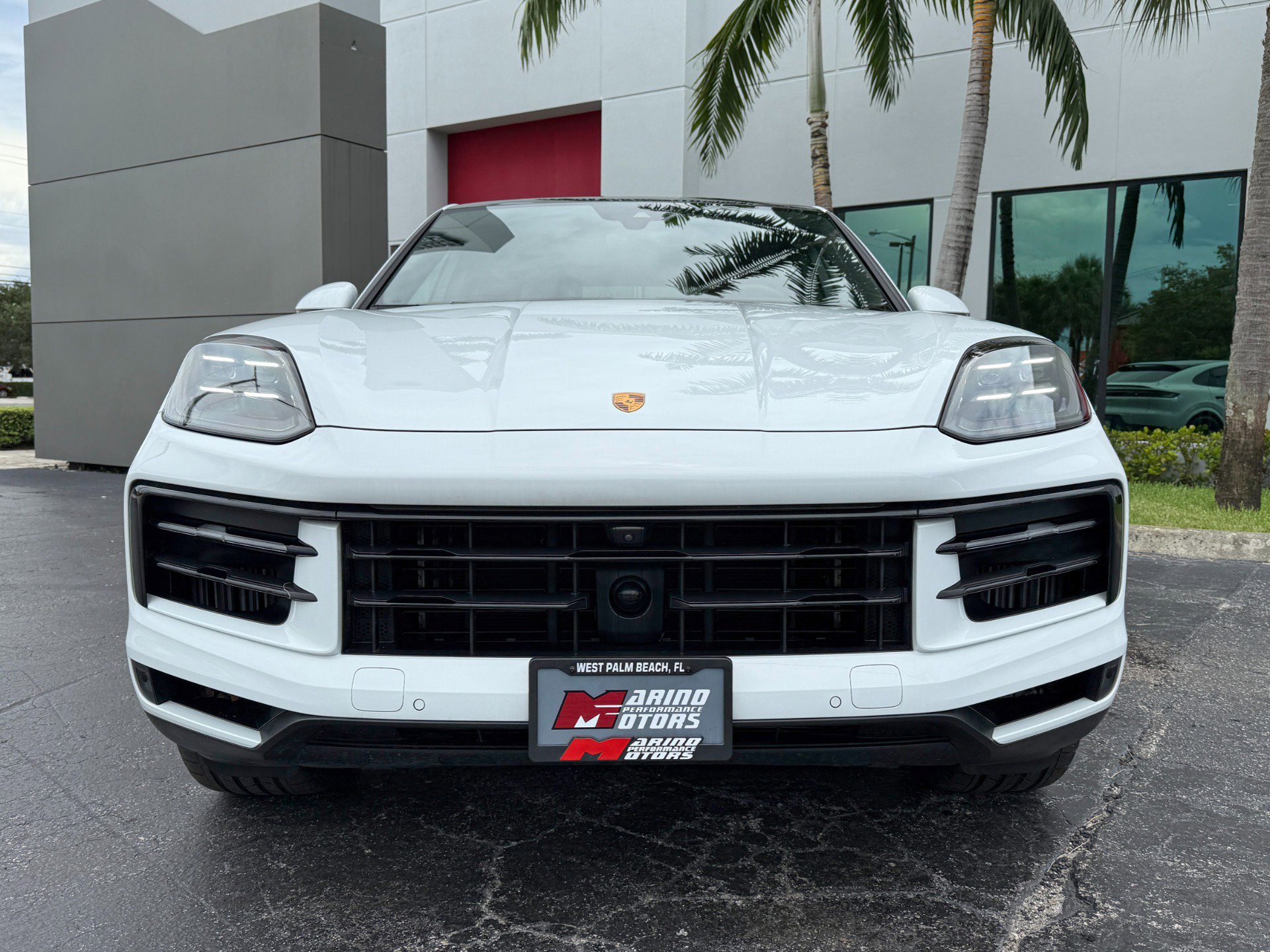 Used 2024 Porsche Cayenne S image 5