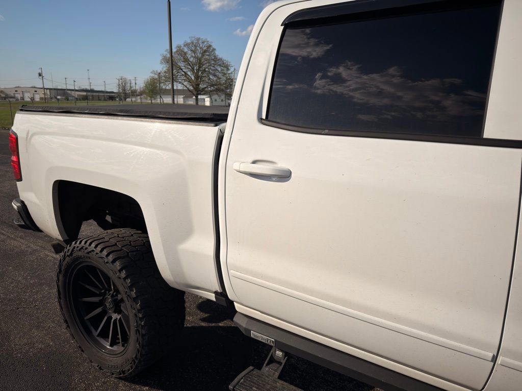 Used 2018 Chevrolet Silverado 1500 LT w/ All Star Edition AWD/4WD image 4