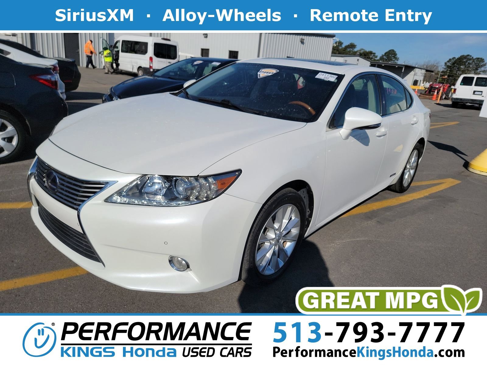 Used 2013 Lexus ES 300h w/ Luxury Pkg image 1