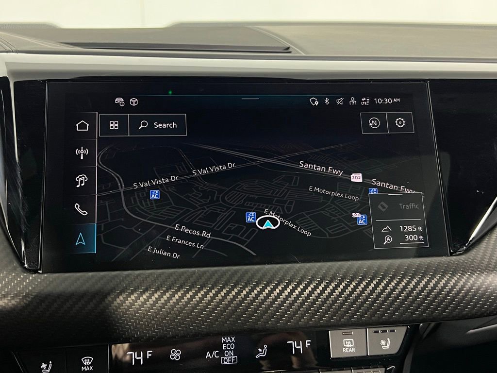 Used 2024 Audi e-tron GT Premium Plus image 19