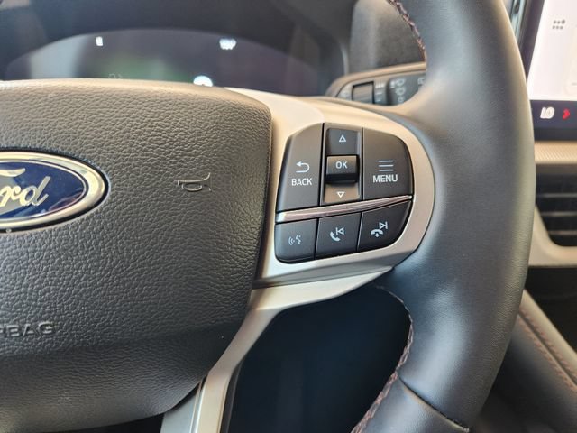 Used 2026 Ford Explorer Active RWD image 30