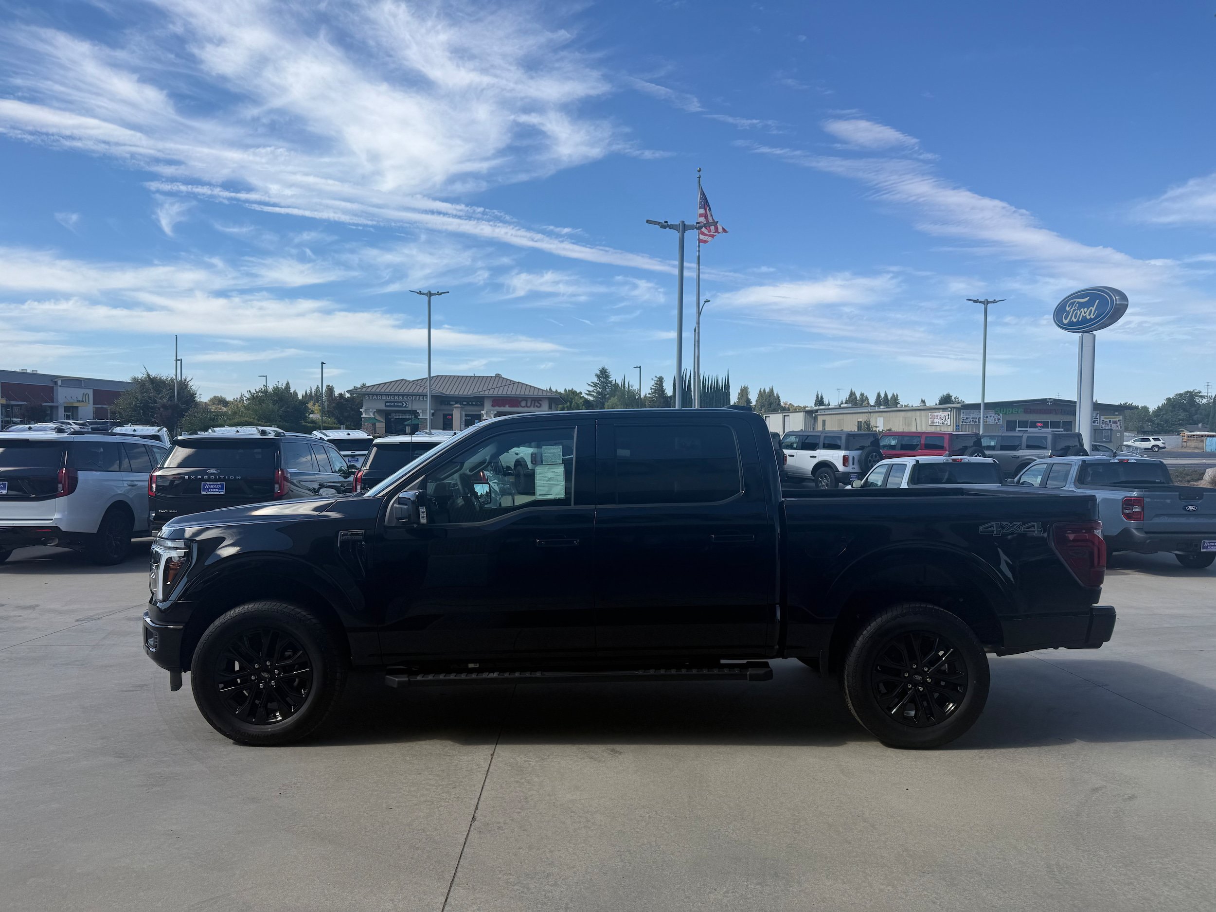 New 2026 Ford F150 Lariat w/ Equipment Group 501A Mid AWD/4WD image 4