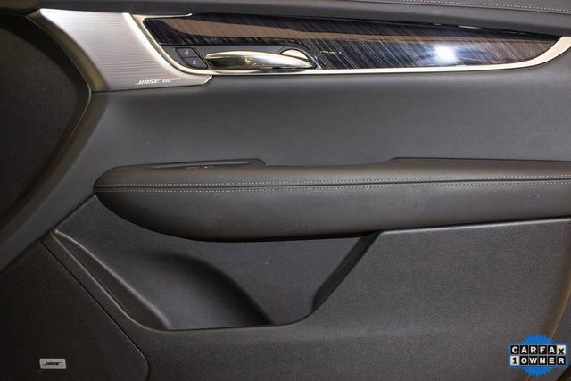 Used 2025 Cadillac XT6 Premium Luxury image 11