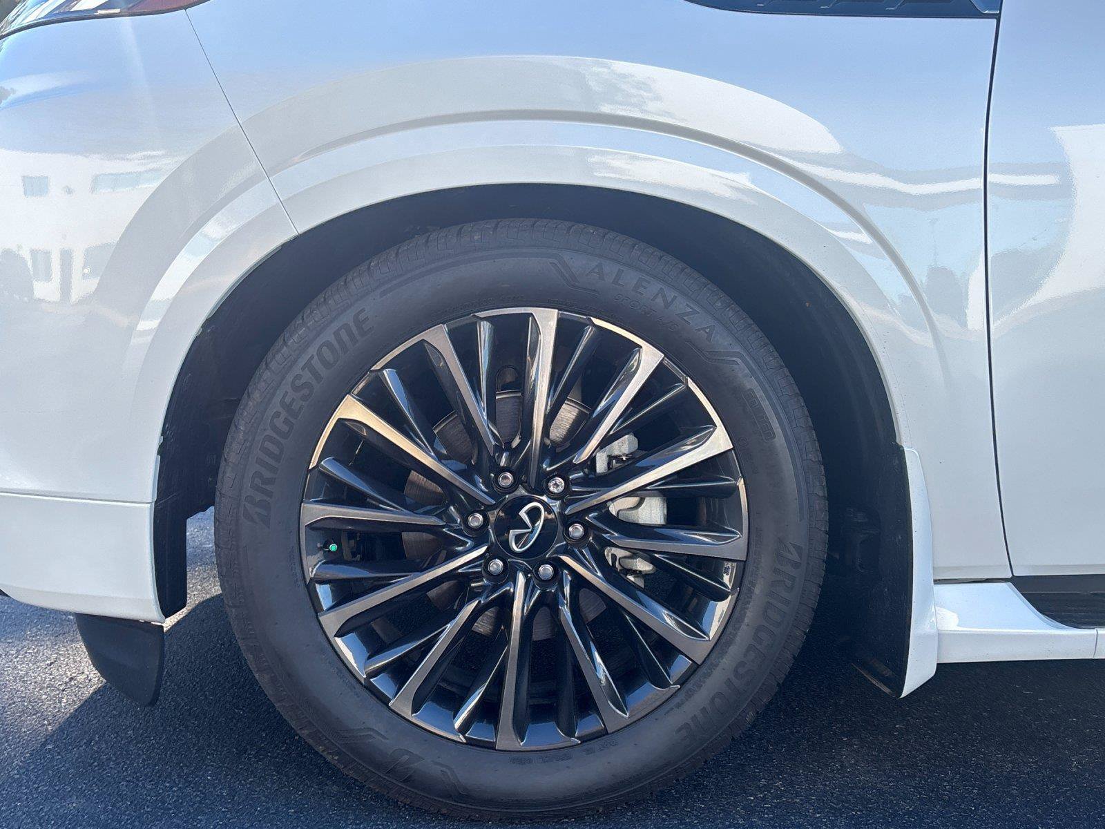 Used 2026 INFINITI QX80 Autograph w/ Premium Cargo Package AWD/4WD image 10