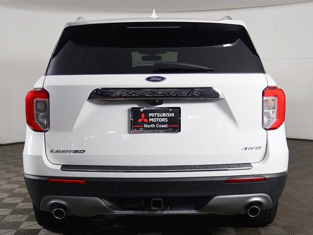 Used 2022 Ford Explorer Limited w/ Limited Technology Package AWD/4WD image 16